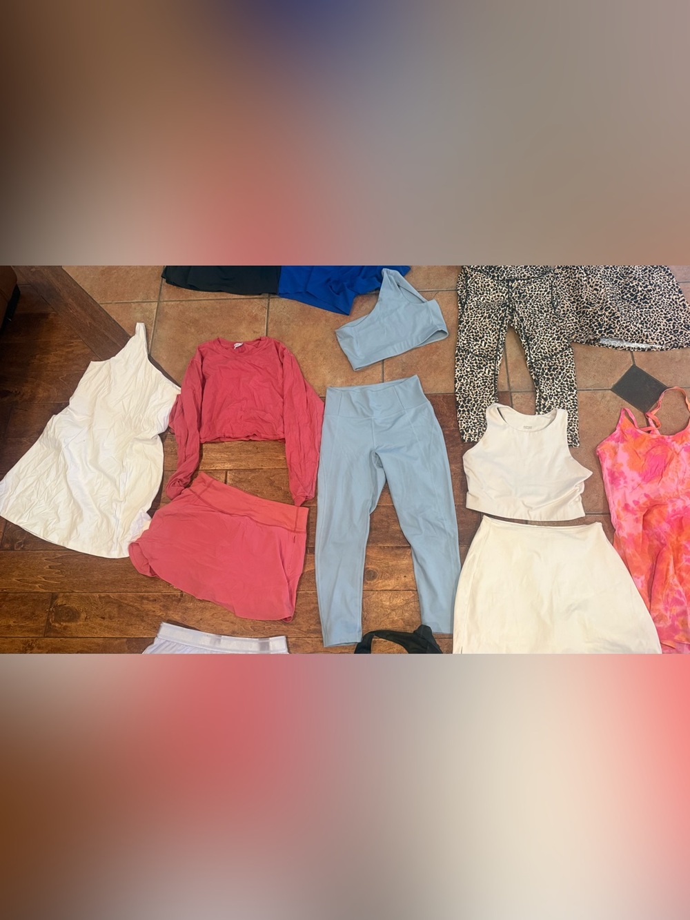 Outdoor Voices Mixed Color Activewear Set Lot - Blue, Pink, Coral, Cream - Picture 2 of 6